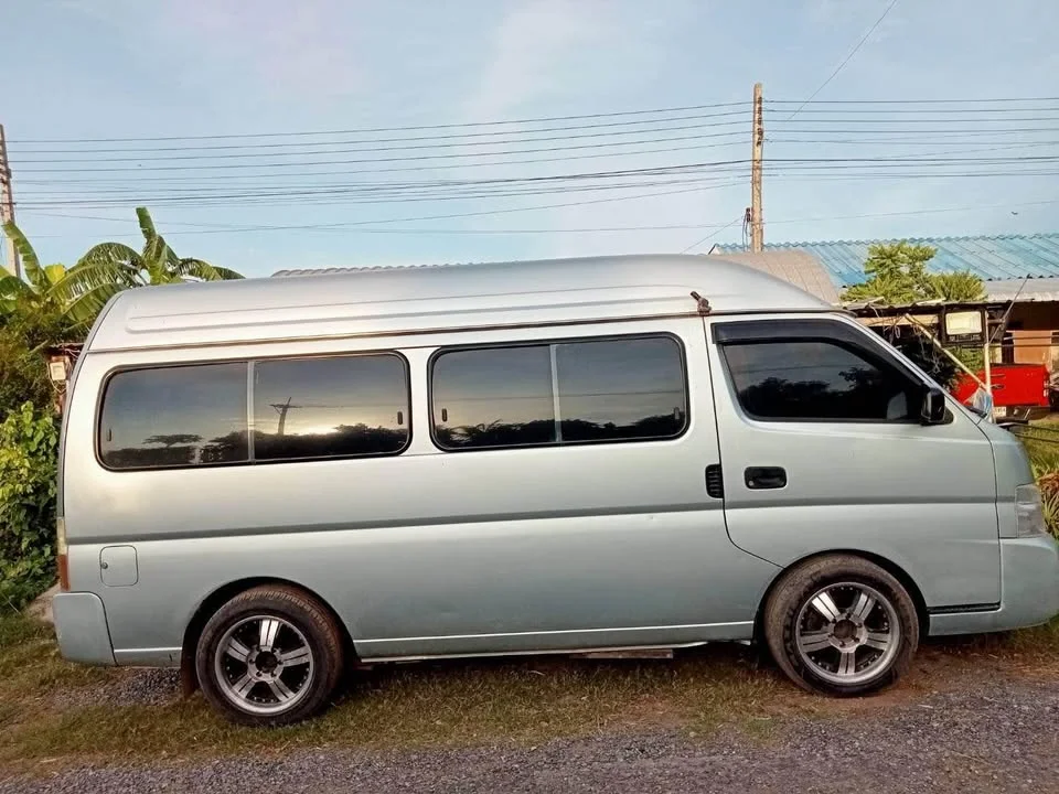 2004 Nissan Urvan V (E25) 3