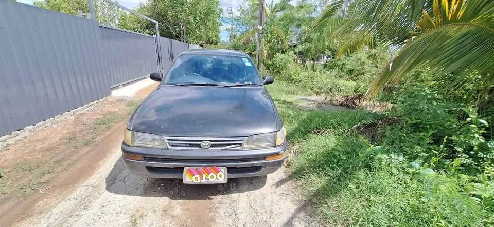 1992 Toyota Corolla Altis VII (E100) 2