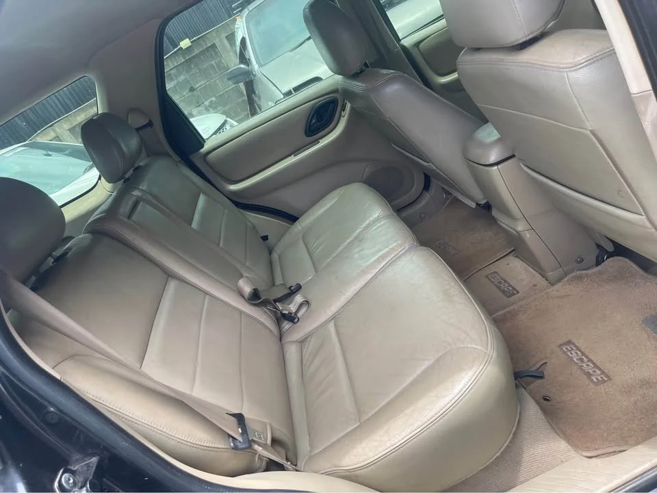 2004 Ford Escape I 2
