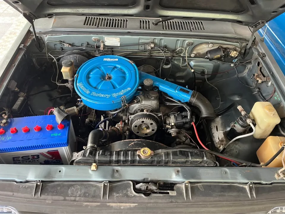 1989 Mazda B2500 IV 2
