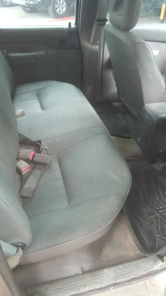 2001 Mazda 2500 Fighter V 2