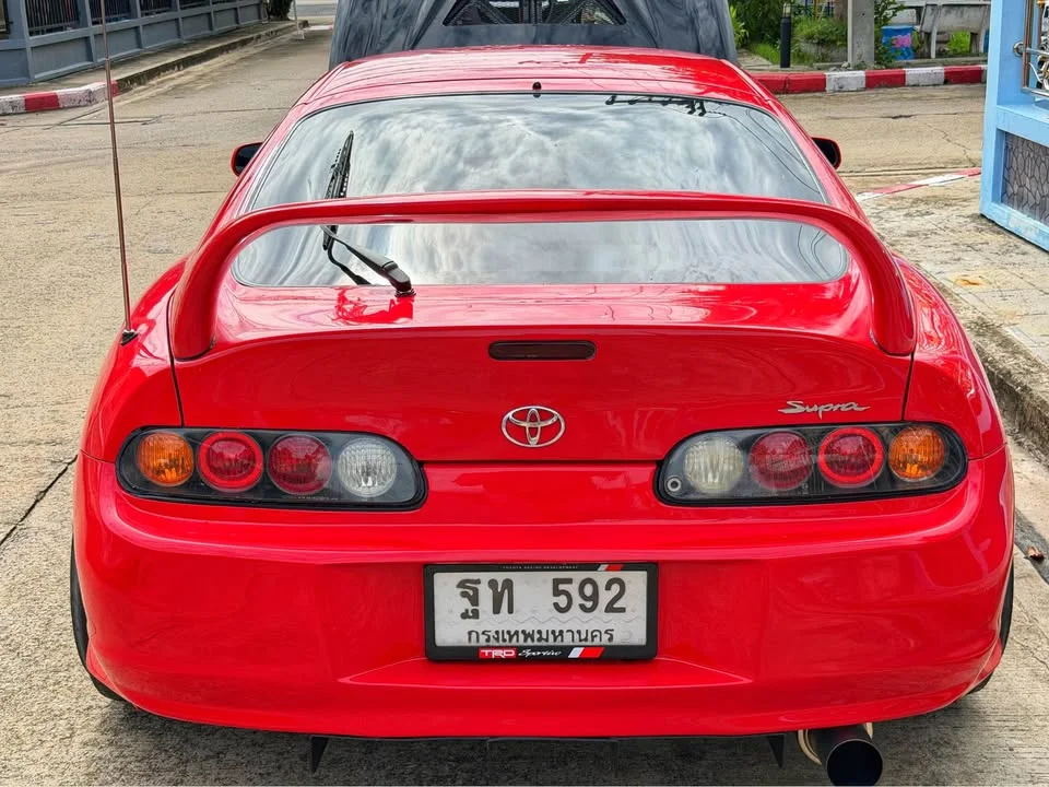 1995 Toyota Supra IV (A80) 3