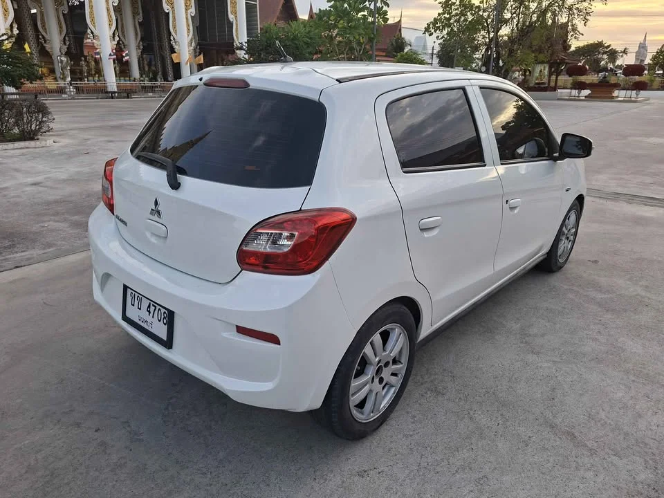 2018 Mitsubishi Mirage VI 2