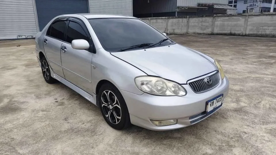2002 Toyota Corolla Altis IX (E120) 2
