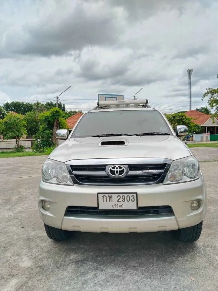 2005 Toyota Fortuner I 2