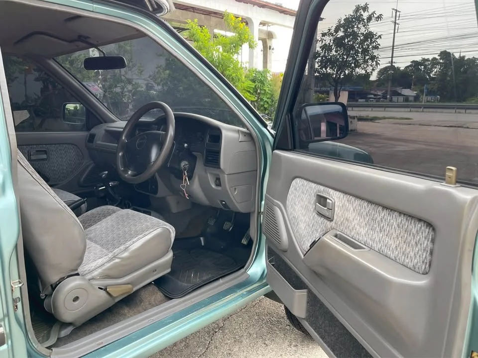 1999 Isuzu Faster Dragon Eyes III 3