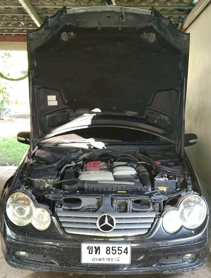 Benz CLK-Class W209 3
