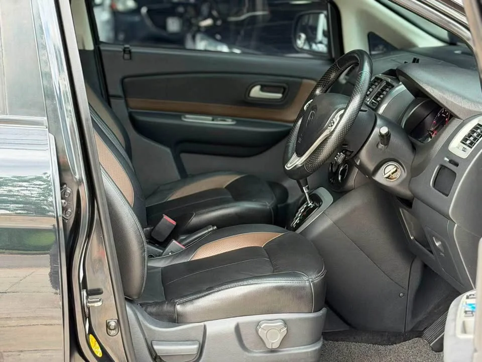 2012 Proton Exora 3
