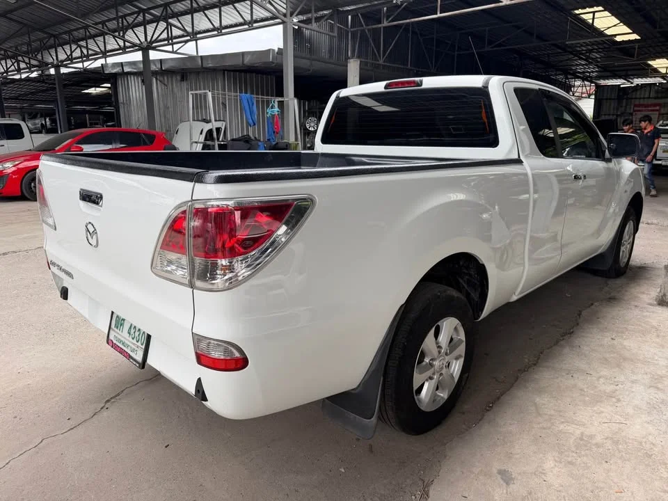 2012 Mazda BT-Series II 2