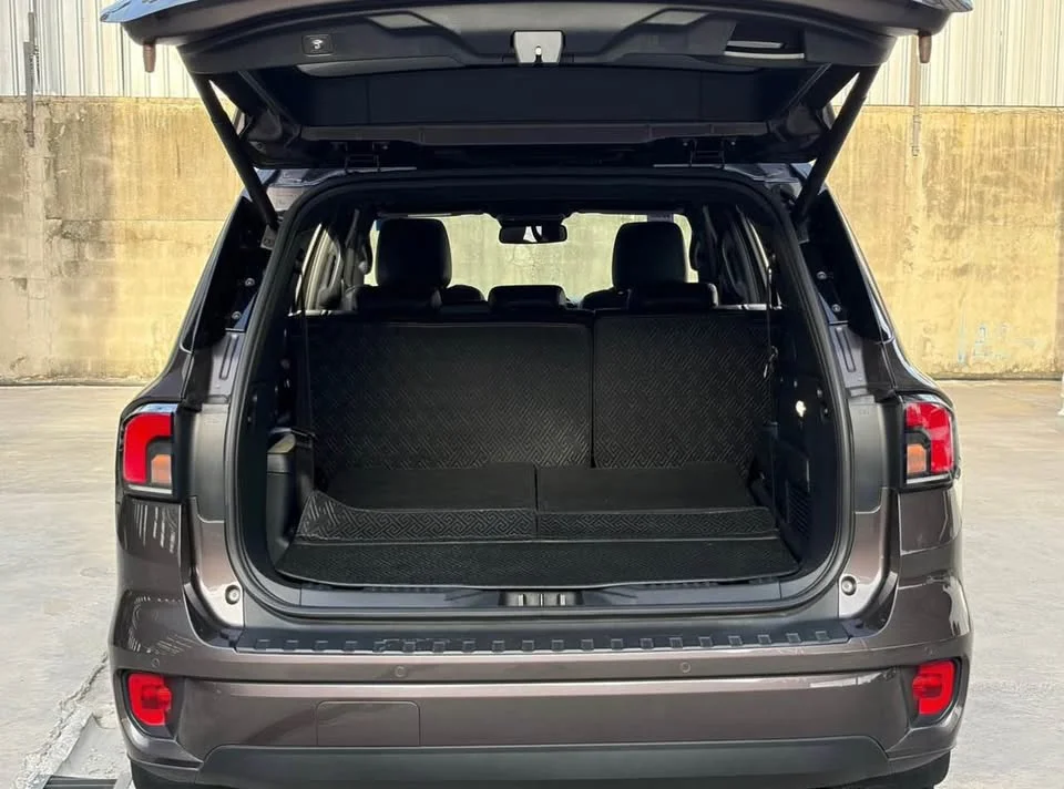 2022 Ford Everest III 2