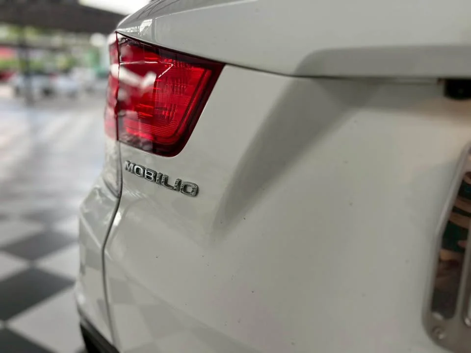 2015 Honda Mobilio II 2