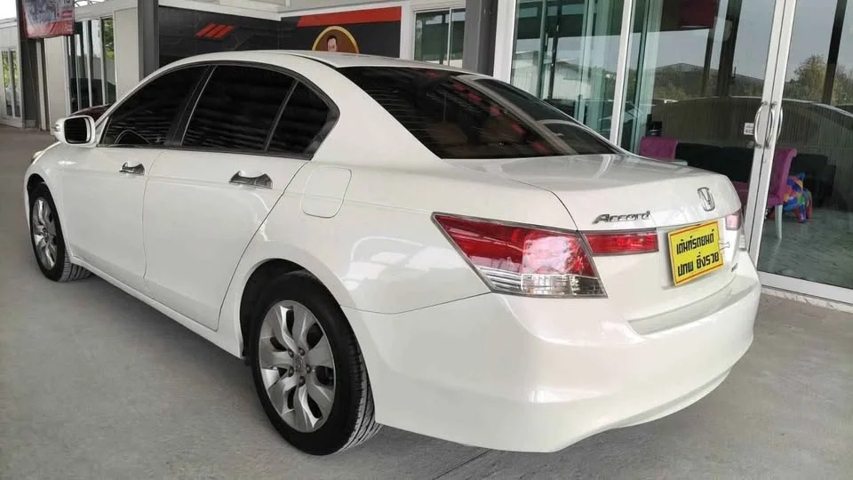 2008 Honda Accord VIII 2