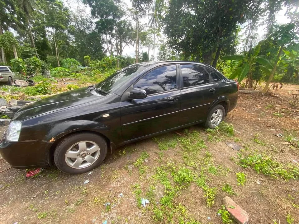 2004 Chevrolet Optra 3