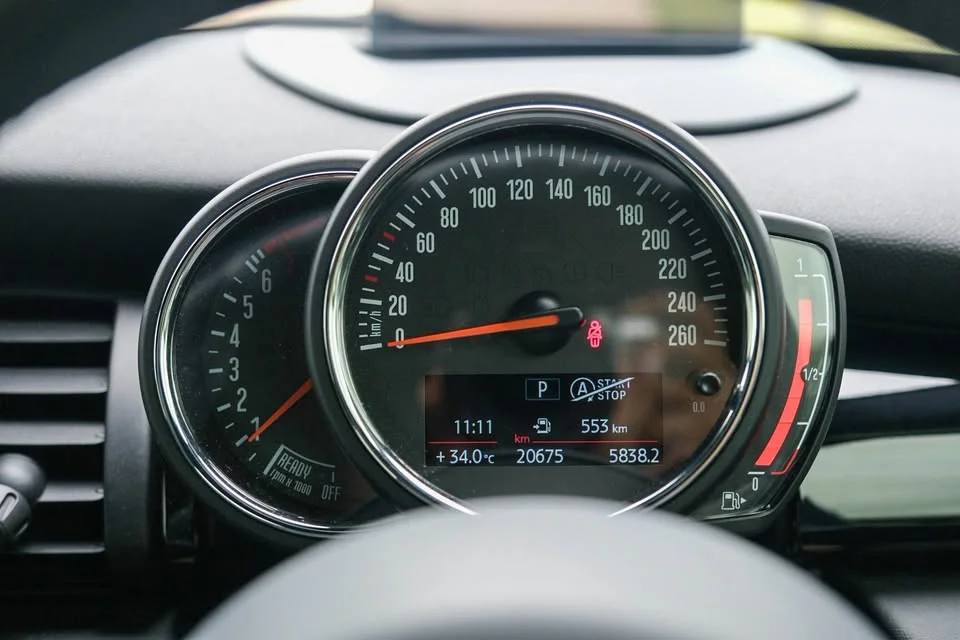 2018 Mini Hatch  III 3