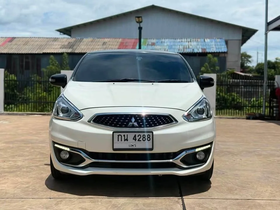 2018 Mitsubishi Mirage VI 3