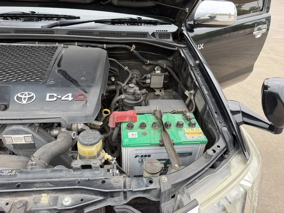 2011 Toyota Hilux VII 3