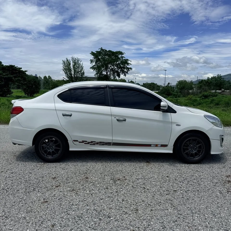 2014 Mitsubishi Attrage VI 3
