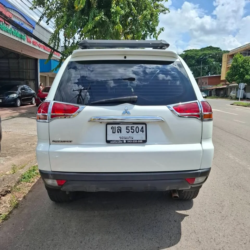 2012 Mitsubishi Pajero Sport II 3