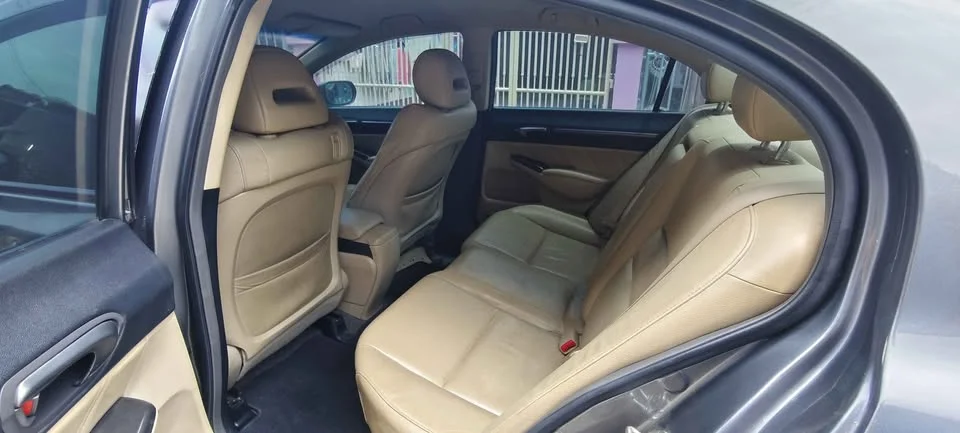 2011 Honda Civic VIII 2