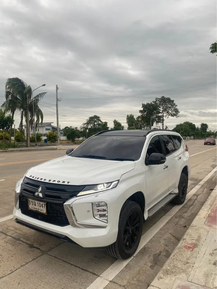 2020 Mitsubishi Pajero Sport III 3