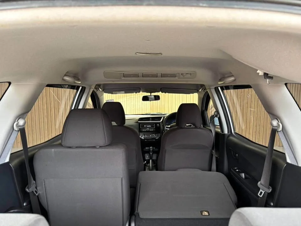 2017 Honda Mobilio II 2