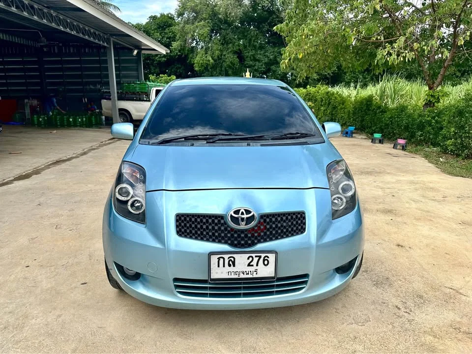 2006 Toyota Yaris II 2