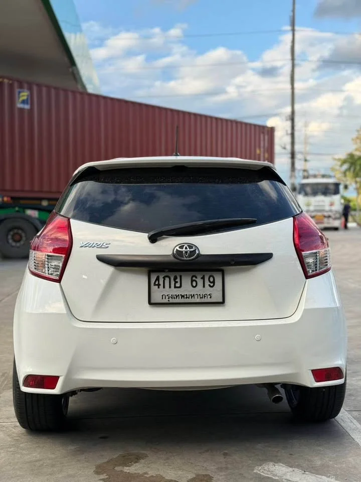 2015 Toyota Yaris III 3