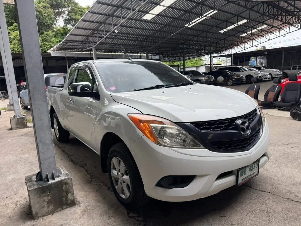 2012 Mazda BT-Series II 2