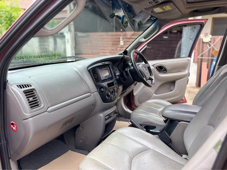 2003 Mazda Tribute I 2