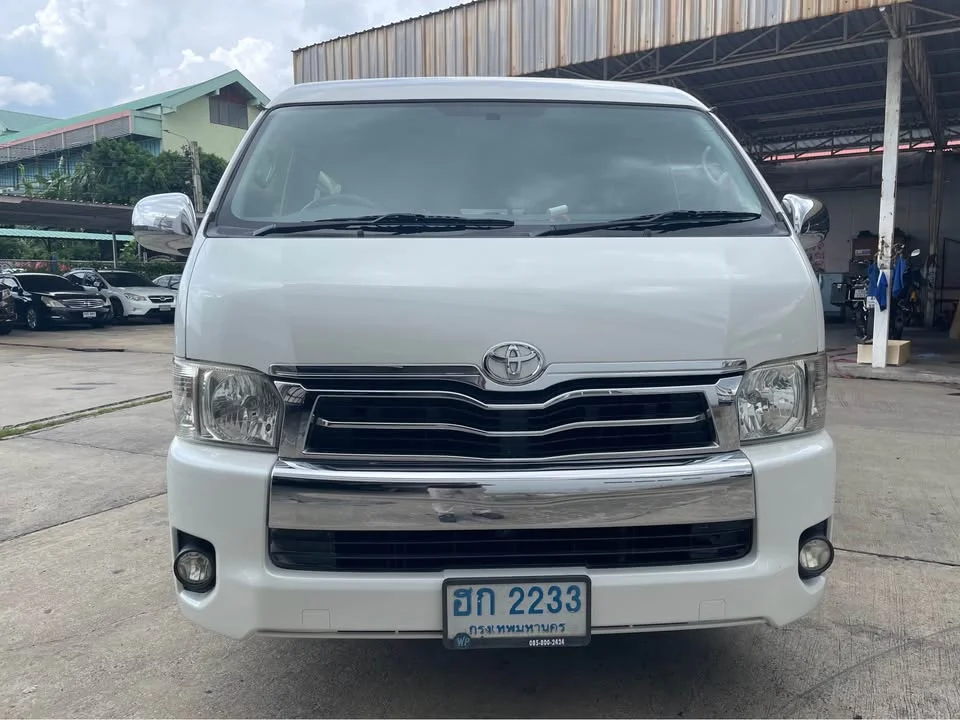 2014 Toyota HiAce V (H200) 3