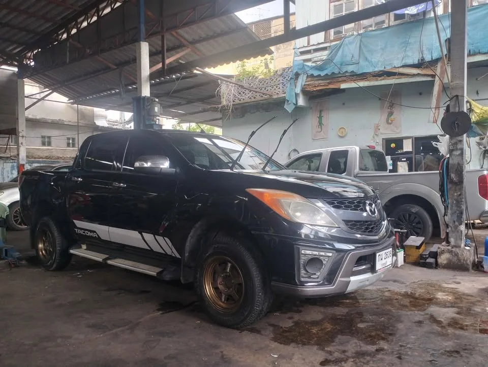 2014 Mazda BT-Series II 3