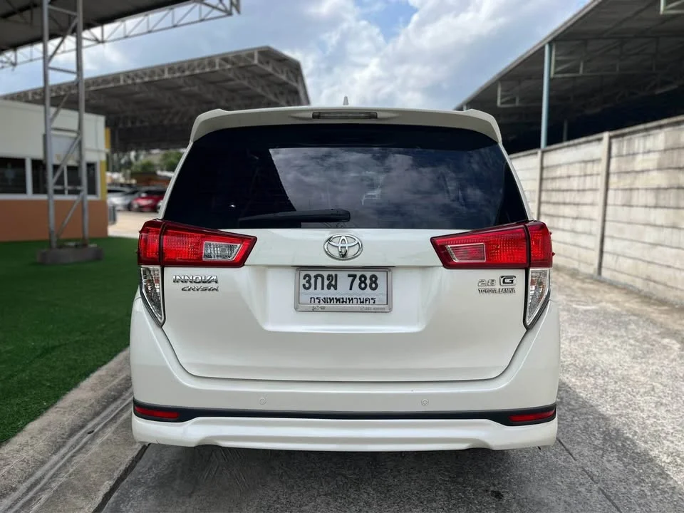 2017 Toyota Innova II 3
