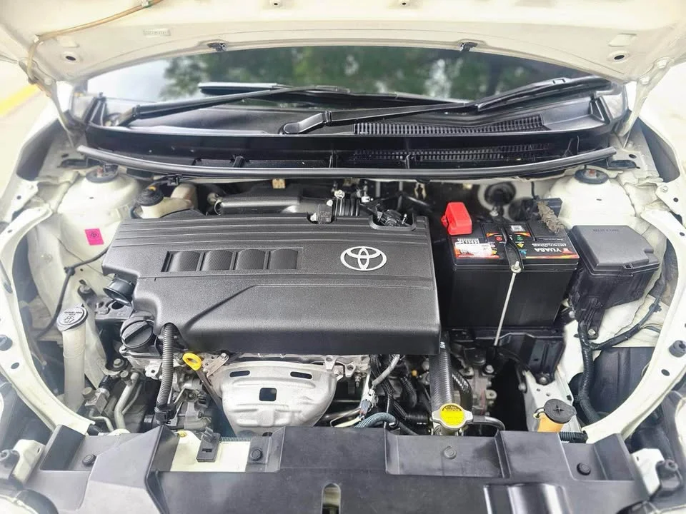 2014 Toyota Yaris III 2
