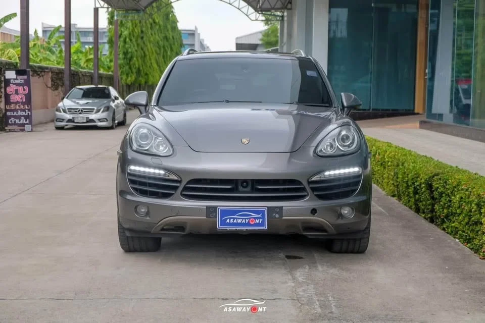 2011 Porsche Cayenne II 3