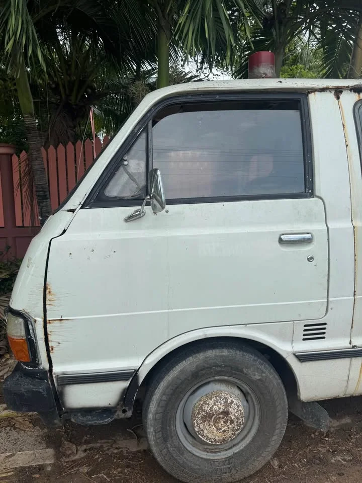 1980 Toyota Commuter III 3
