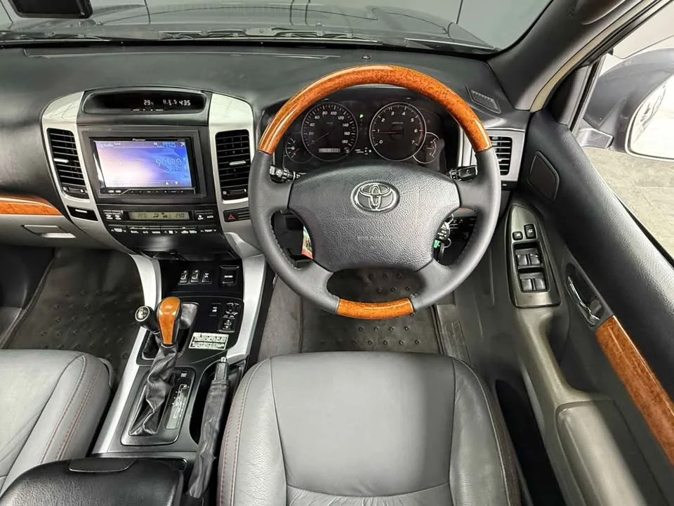 2003 Toyota Land Cruiser Prado J120 2