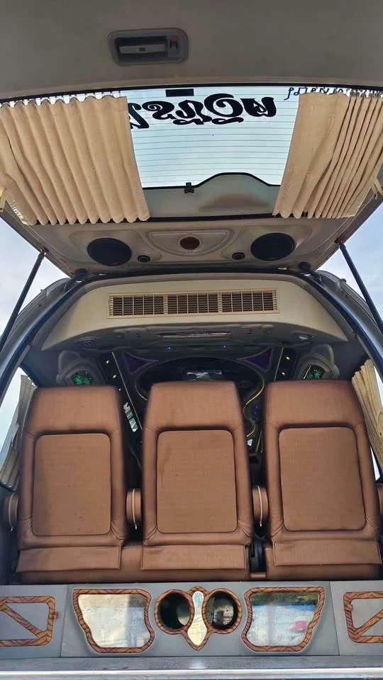 2009 Toyota Commuter V (H200) 3