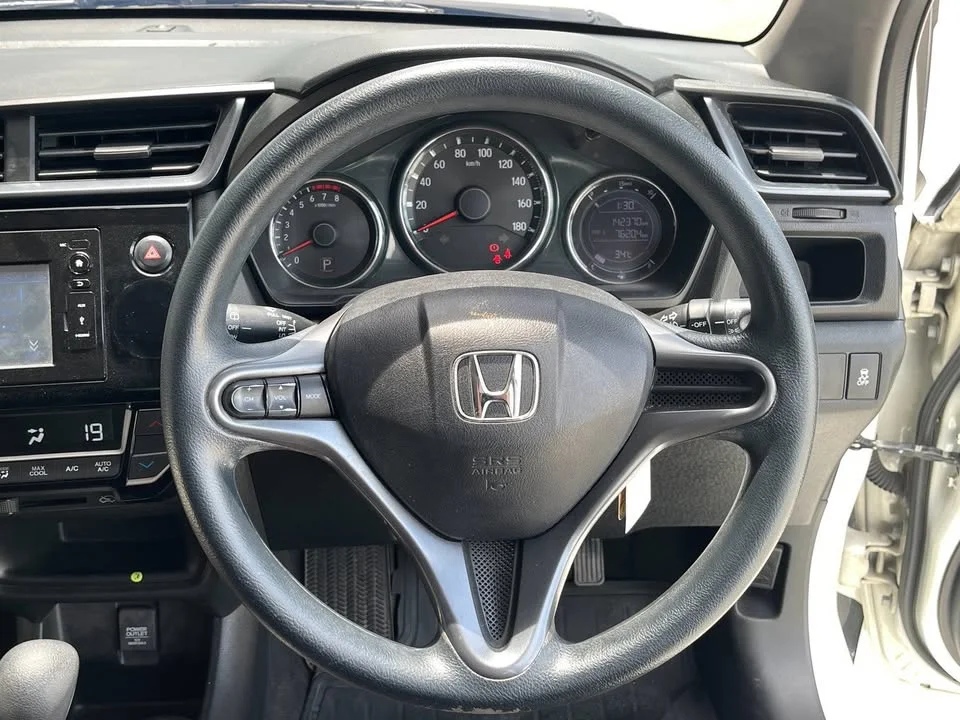 2018 Honda Mobilio II 2
