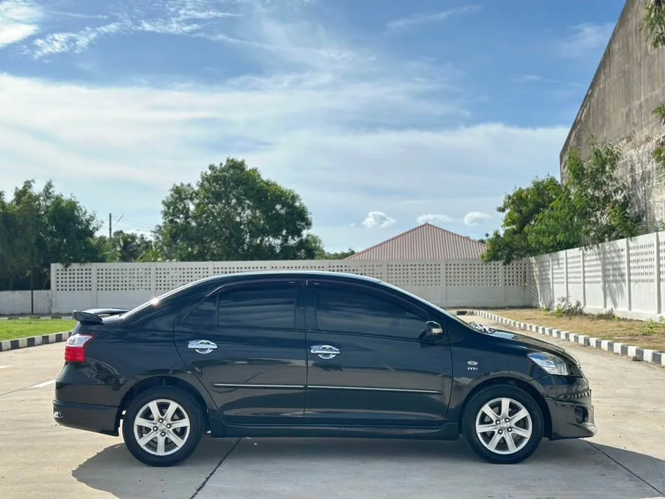 2010 Toyota Vios II 2