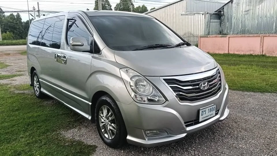 2013 Hyundai H-1 II 3