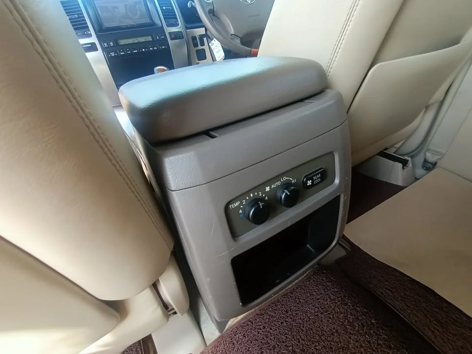 2003 Toyota Land Cruiser Prado J120 2