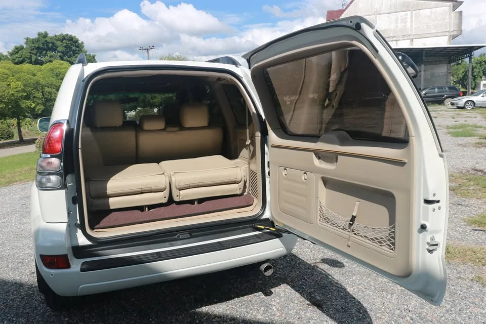 2003 Toyota Land Cruiser Prado J120 3
