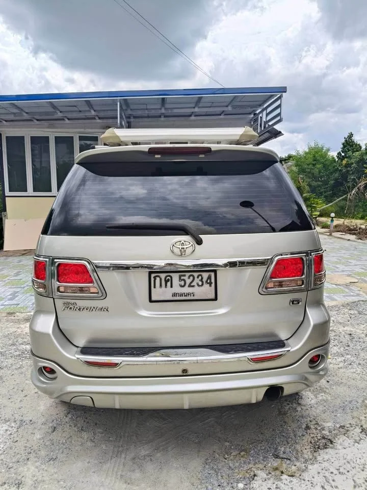 2008 Toyota Fortuner I 3