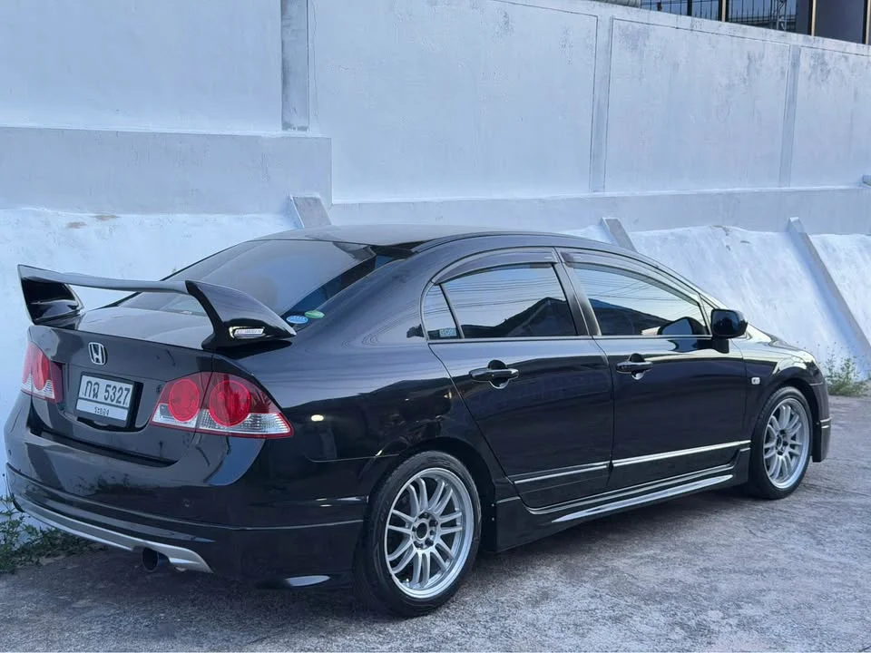 2006 Honda Civic VIII 2