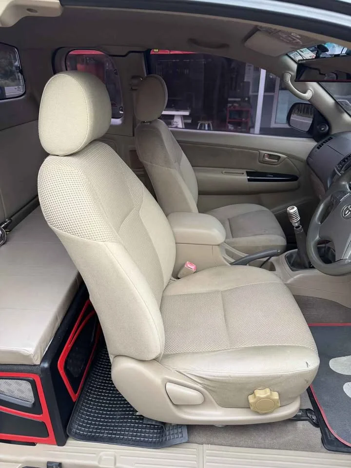 2012 Toyota Hilux VII 3
