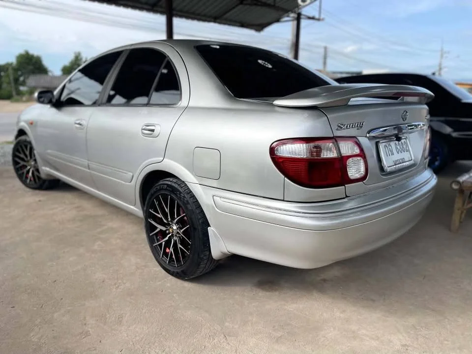 2001 Nissan Sunny N16 3