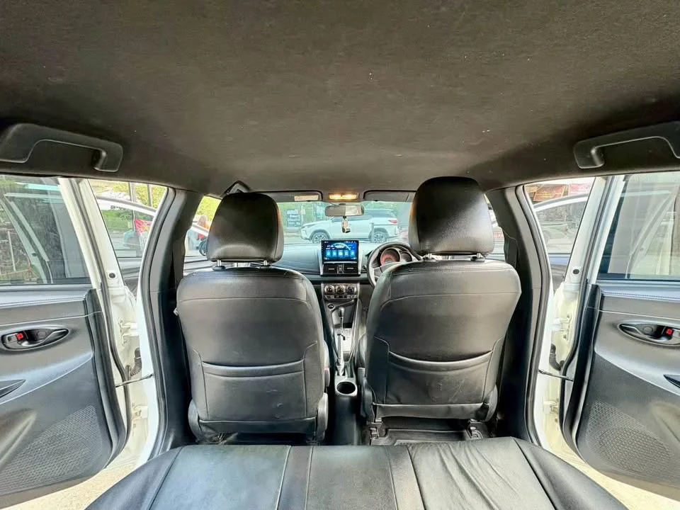 2015 Toyota Yaris III 3