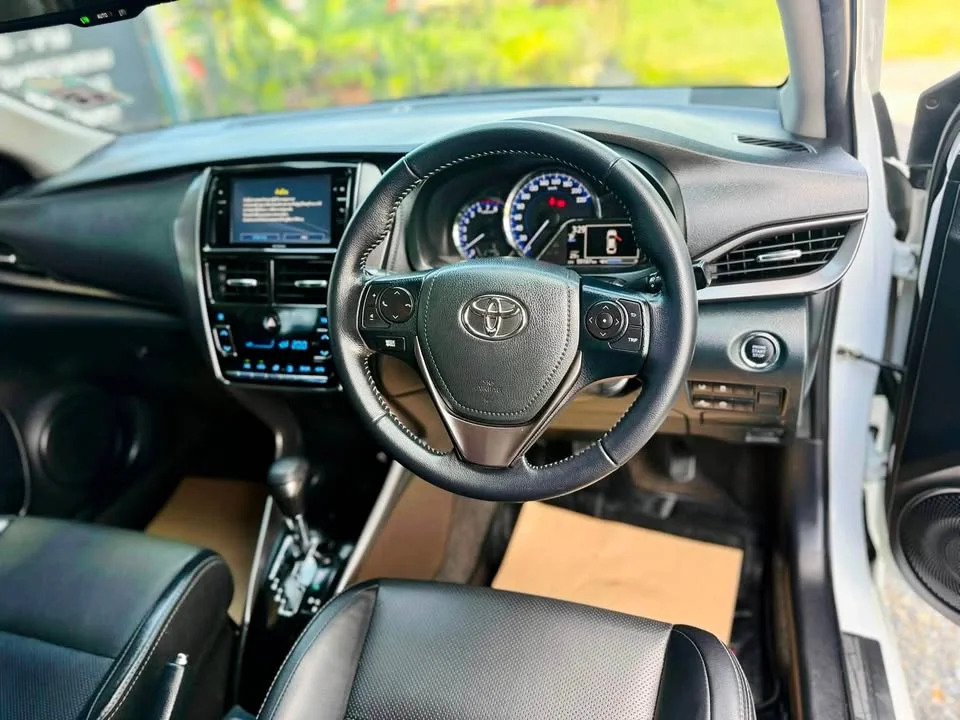 2021 Toyota Yaris ATIV III 2