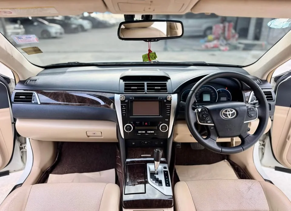2012 Toyota Camry VII (XV50) 3