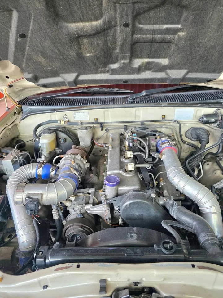 2003 Toyota Hilux Tiger VI 3